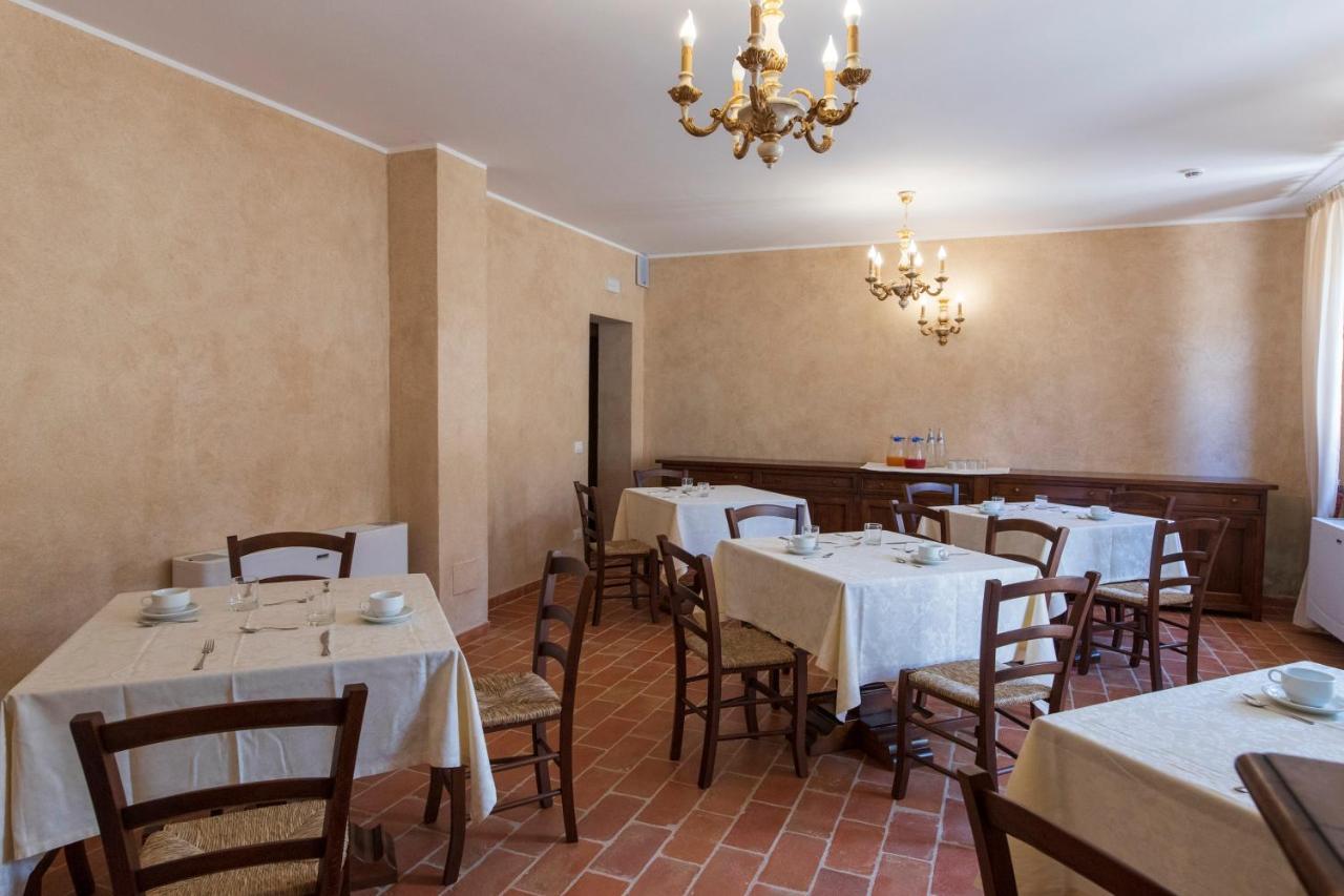 Locanda Di Montegiove فانو المظهر الخارجي الصورة