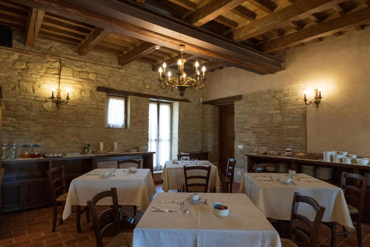 Locanda Di Montegiove فانو المظهر الخارجي الصورة